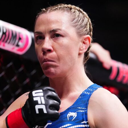 Пэдди Пимблетт эмоционально отреагировал на уход Молли МакКанн из UFC Лондон