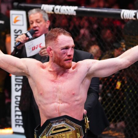 Перенос боя Канело–Кроуфорд создает проблему для UFC Дэны Уайта