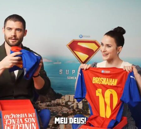 Актеры фильма о Супермене получили памятные футболки от Bahia и Puma