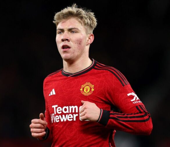 Расмус Хойлунд в феноменальной форме: «Манчестер Юнайтед — это вирус», говорят фанаты, сравнивая его с «праймовым Роналдо»