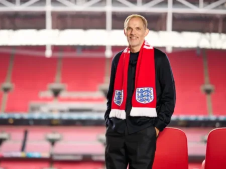 Болельщики сборной Англии дали отпор Томасу Тухелю после его критики