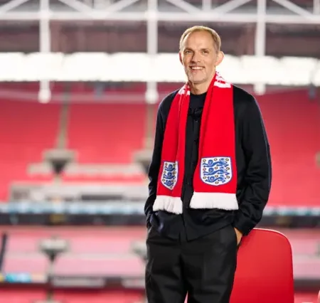 Болельщики сборной Англии дали отпор Томасу Тухелю после его критики