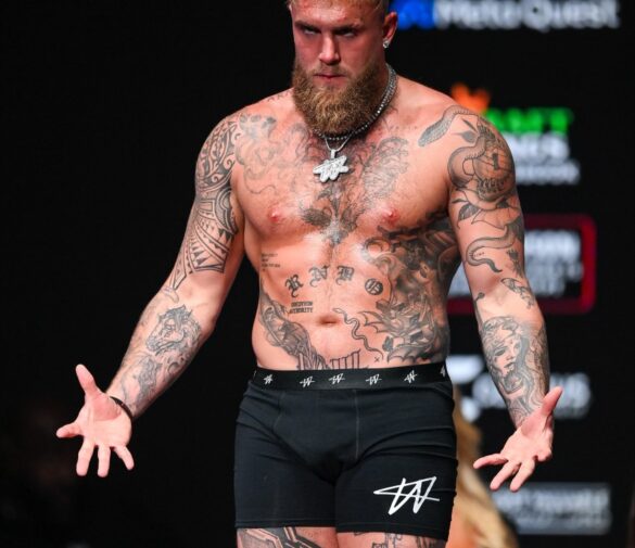 Джейк Пол намекает, что его следующий бой может быть против бывшего чемпиона UFC в тяжелом весе