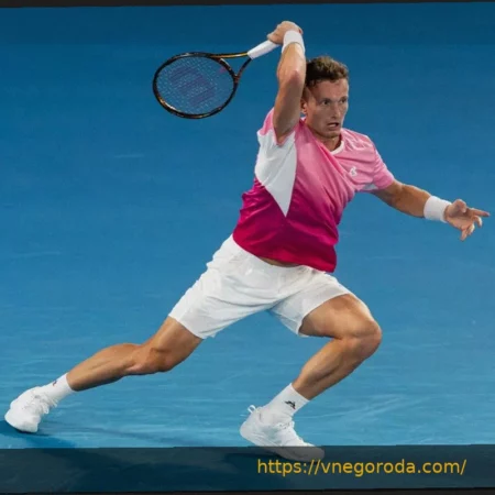 Прогноз на полуфинал ATP Miami: Иржи Легечка против Артура Фильса