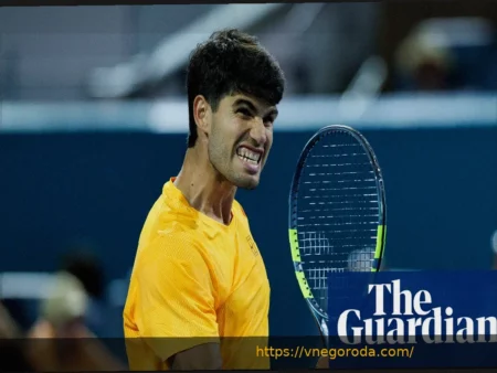 Алькарас уверенно обыгрывает Фонсеку на Miami Open