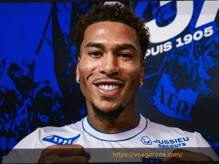 Осер — Брест: Дэнни Намасо увеличивает счет до 3:0 на 70-й минуте