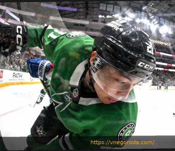 Слухи НХЛ: «Даллас Старз» намерены подписать Джейсона Робертсона этим летом