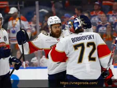 Слухи НХЛ: «Флорида Пантерз» Работает над Продлением Контрактов Сергея Бобровского и Эй-Джея Грира