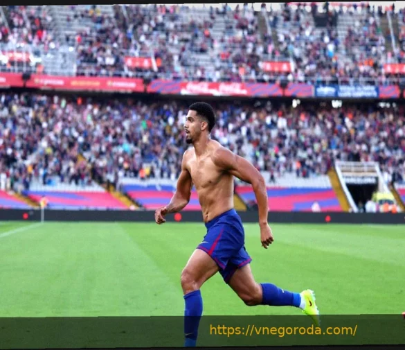 Араухо упускает шанс в компенсированное время: «Атлетико» выстоял против яростного «Барселоны»