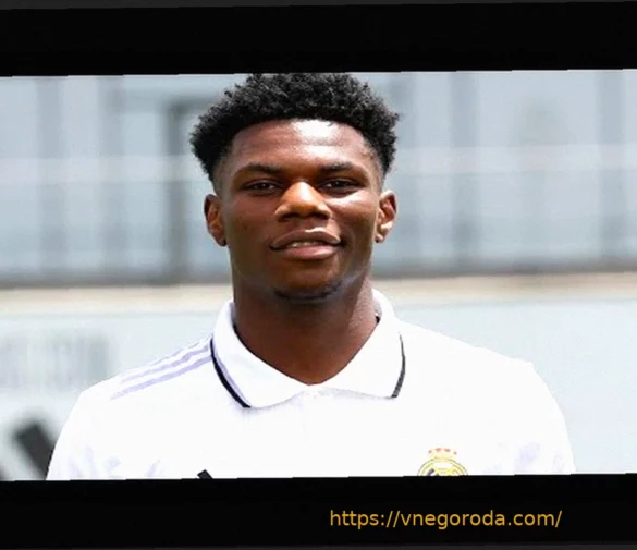 Чуамени пропустит ответный матч: «Для меня это не была желтая карточка»