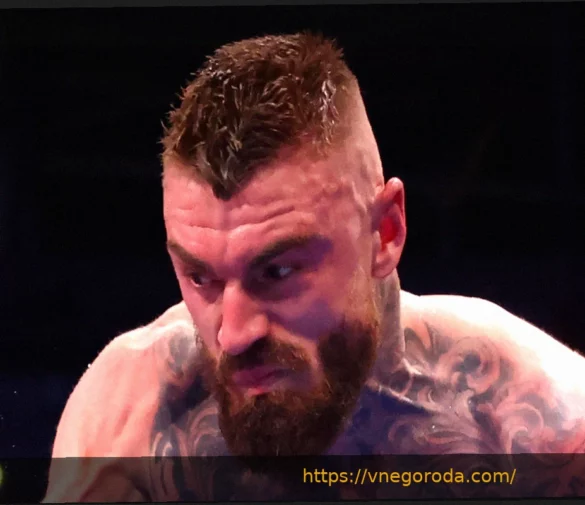 Crocker loses world title and unbeaten record to Paro in Australia